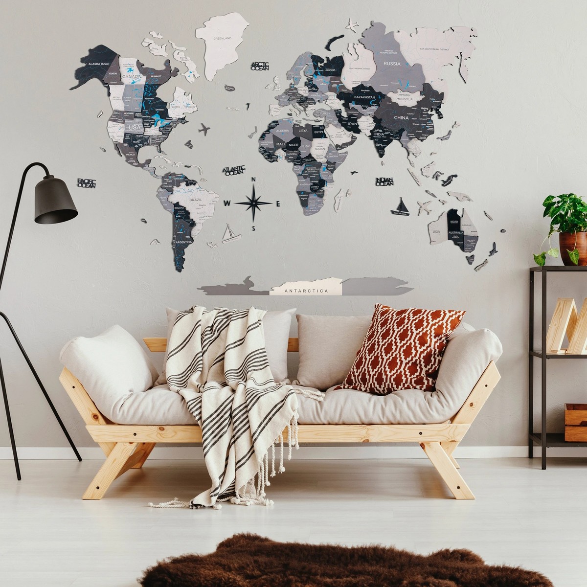 mapa mural del mundo hecho de madera