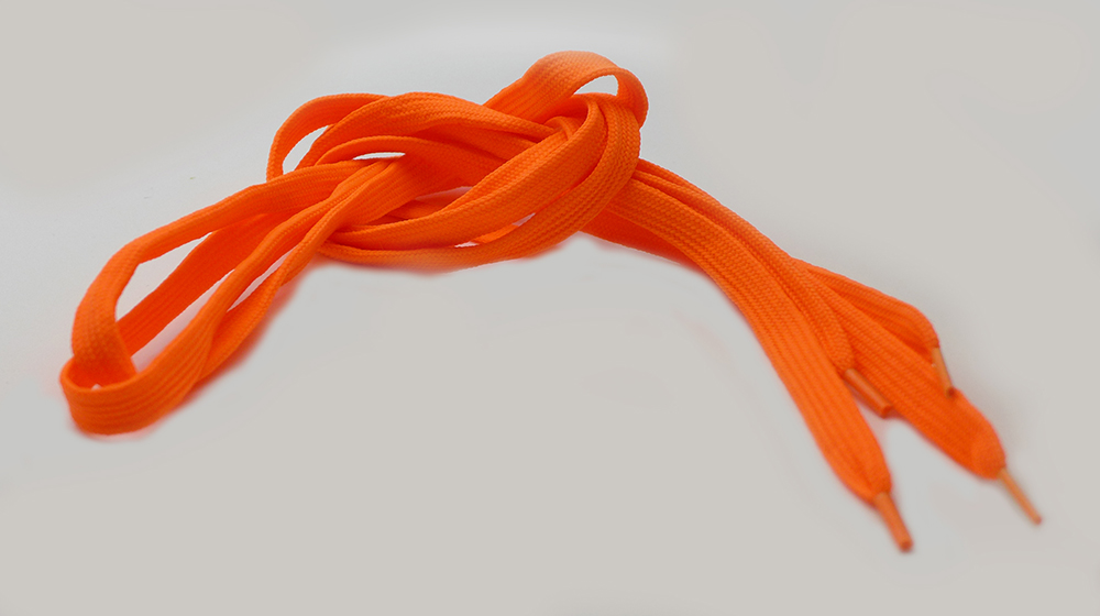 cordones de color naranja neón